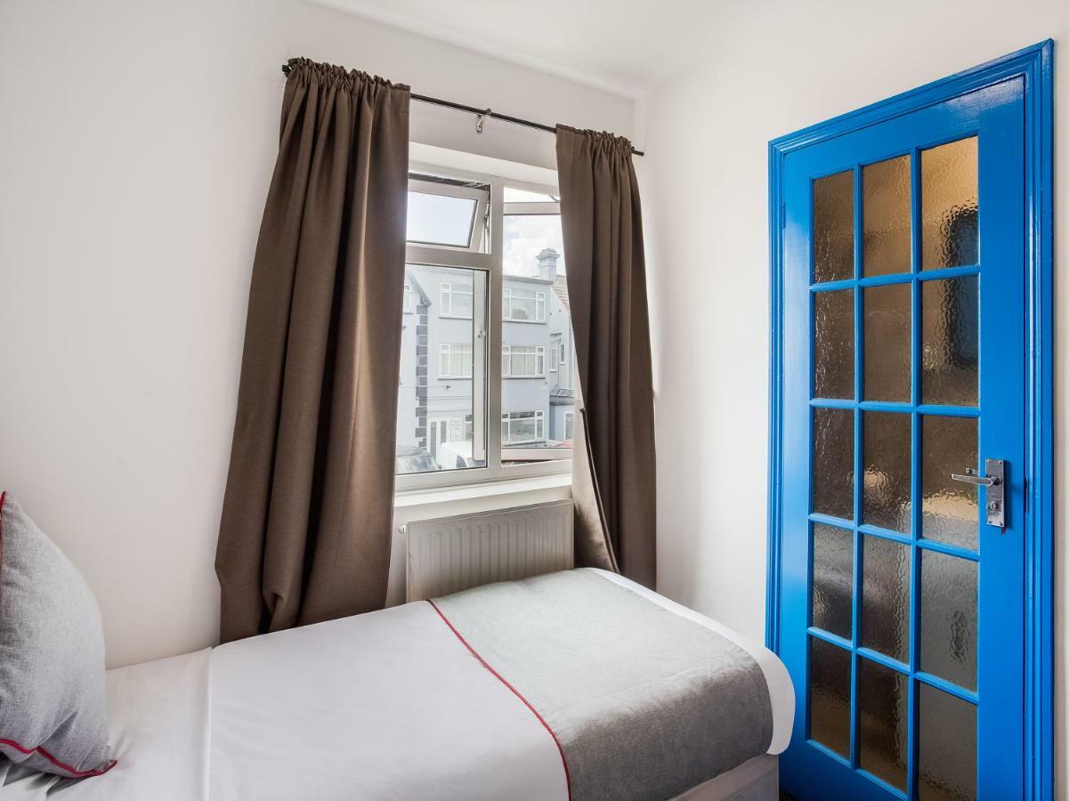 The Clacton Hotel Eksteriør billede